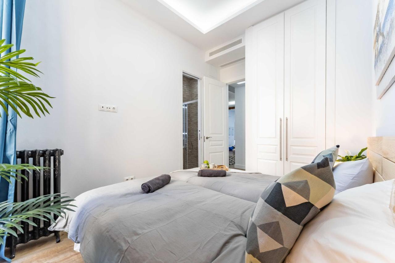 Exclusive Luxury Apartment In Central Madrid Extérieur photo